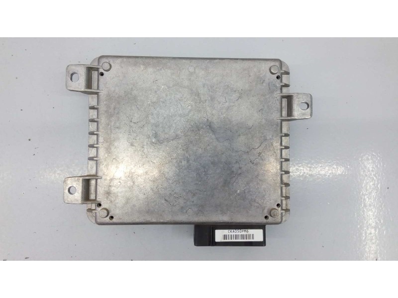 Recambio de modulo electronico para land rover discovery td5 se referencia OEM IAM RQT100022  E3-B3-14-1