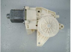 MOTOR ELEVALUNAS DELANTERO DERECHO A2469065200 0130823691 E1-A2-36-2