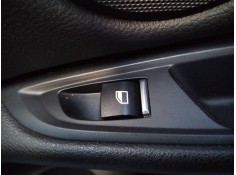 MANDO ELEVALUNAS DELANTERO DERECHO 