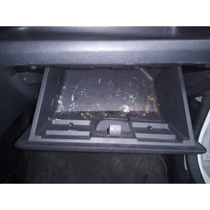 Recambio de guantera para dacia lodgy ambiance referencia OEM IAM   