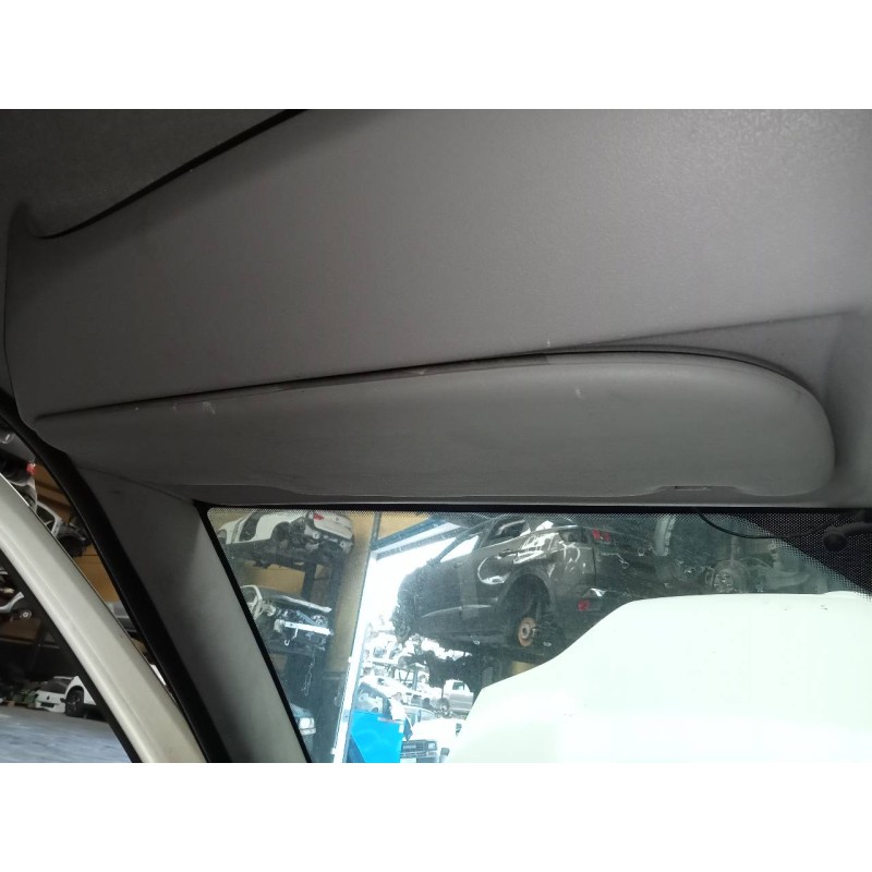 Recambio de parasol izquierdo para fiat doblo ii (152) emotion referencia OEM IAM   