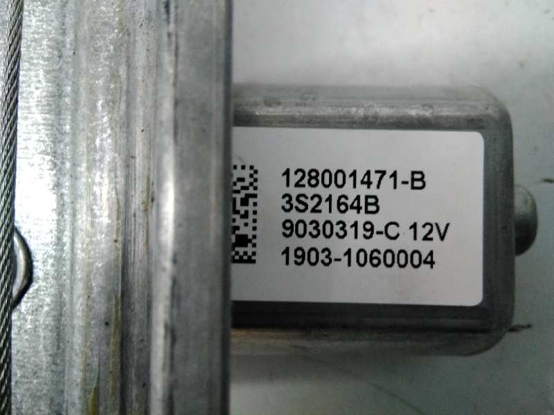 Recambio de elevalunas delantero derecho para renault captur zen referencia OEM IAM 128001471B 19031060004 E1-A1-42-2