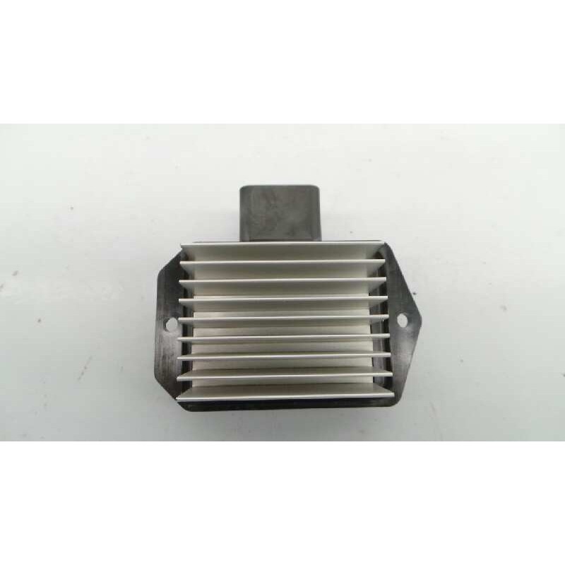 Recambio de resistencia calefaccion para toyota land cruiser (j15) executive referencia OEM IAM 4993002230  E3-B2-3-2