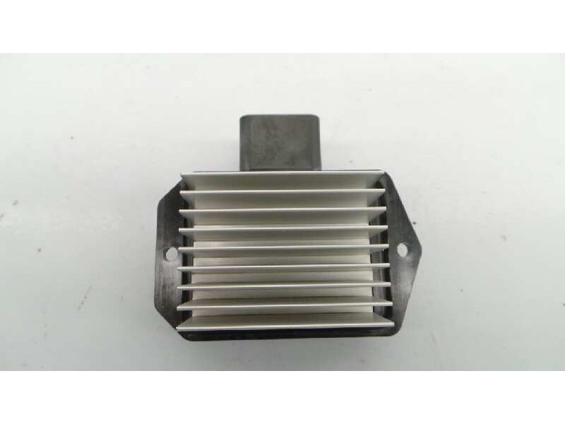 Recambio de resistencia calefaccion para toyota land cruiser (j15) executive referencia OEM IAM 4993002230  E3-B2-3-2