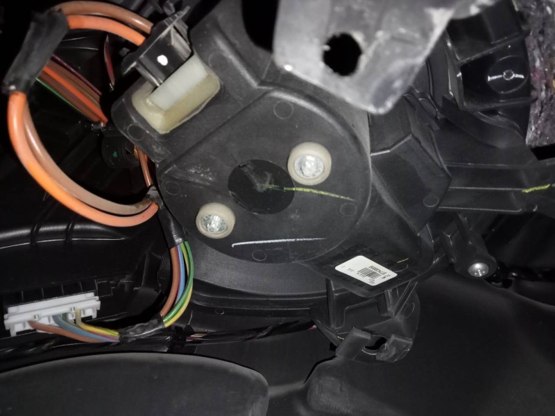 Recambio de ventilador calefaccion para fiat doblo ii (152) emotion referencia OEM IAM 5T7430000  