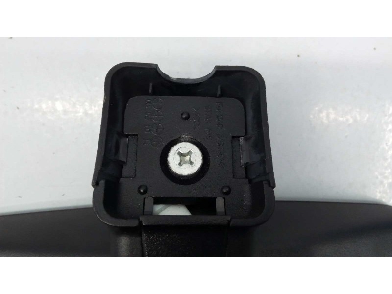 Recambio de espejo interior para ssangyong korando quartz 4x2 referencia OEM IAM 7642003810  E3-A3-8-3