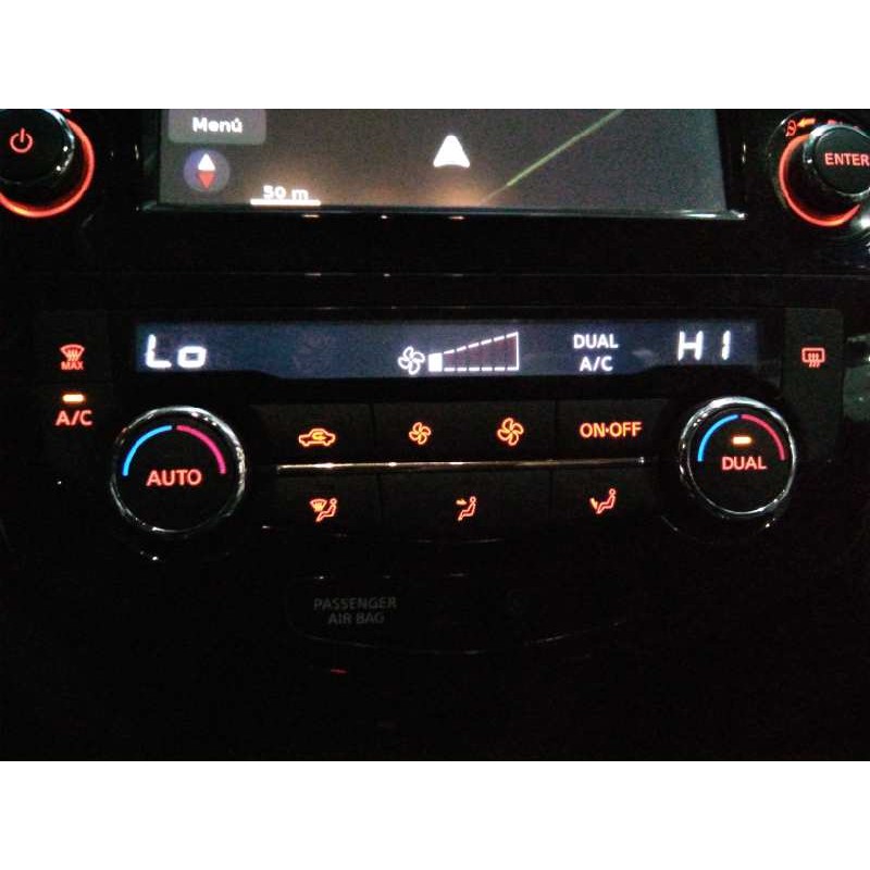 Recambio de mando climatizador para nissan x-trail (t32) 360 referencia OEM IAM 2411X887035P  E3-B4-28-3