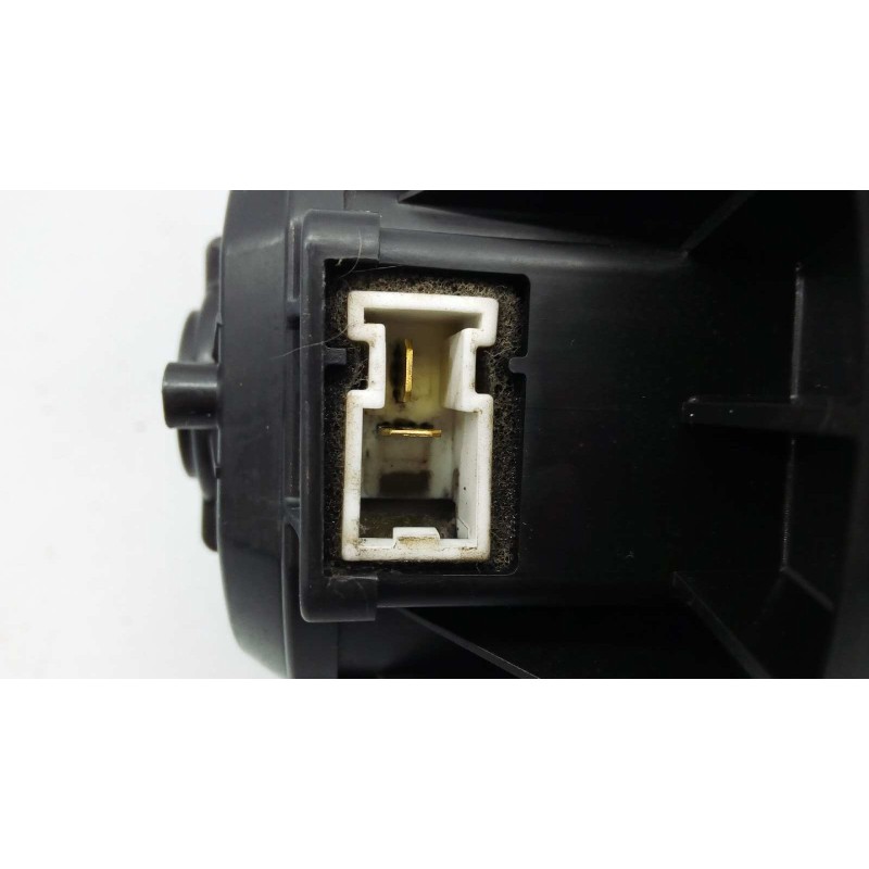 Recambio de ventilador calefaccion para ssangyong korando quartz 4x2 referencia OEM IAM F00S3B2401 F00S330083 E1-B3-7-1