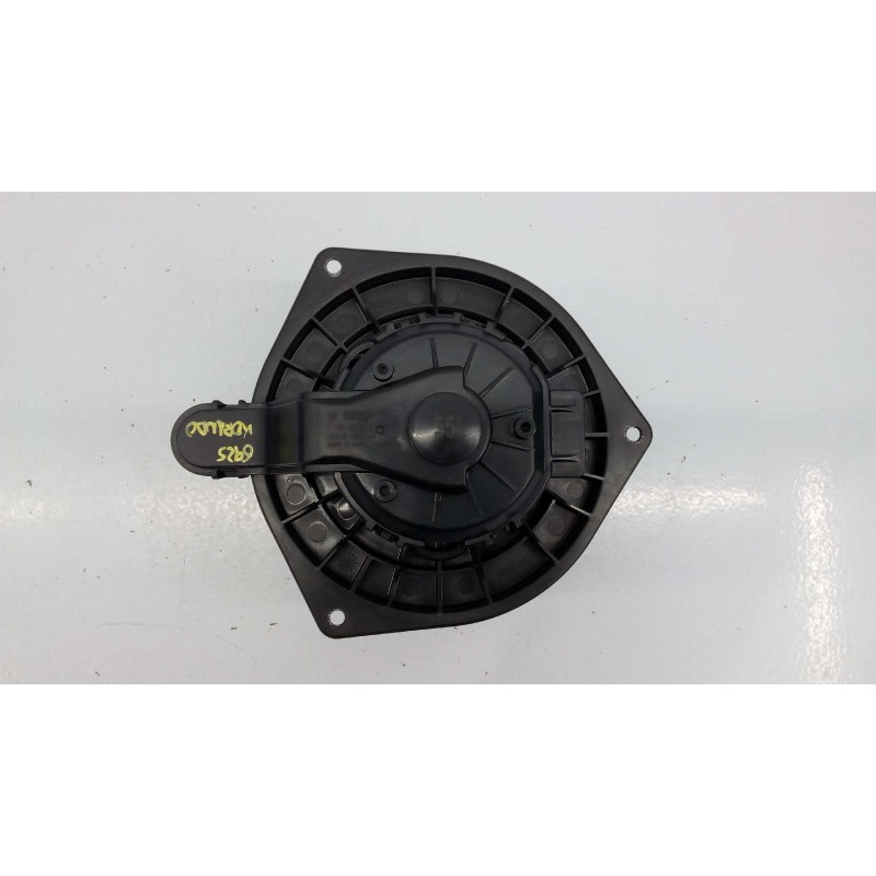Recambio de ventilador calefaccion para ssangyong korando quartz 4x2 referencia OEM IAM F00S3B2401 F00S330083 E1-B3-7-1