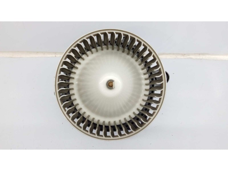Recambio de ventilador calefaccion para ssangyong korando quartz 4x2 referencia OEM IAM F00S3B2401 F00S330083 E1-B3-7-1