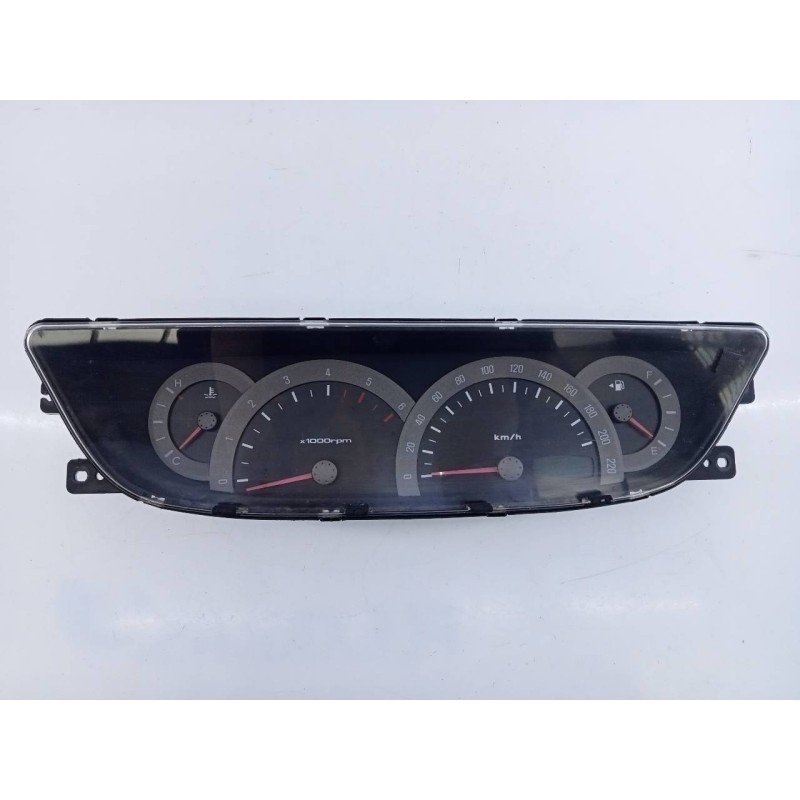 Recambio de cuadro instrumentos para ssangyong rodius xdi referencia OEM IAM 8020021100 11000918400S E3-A3-18-2
