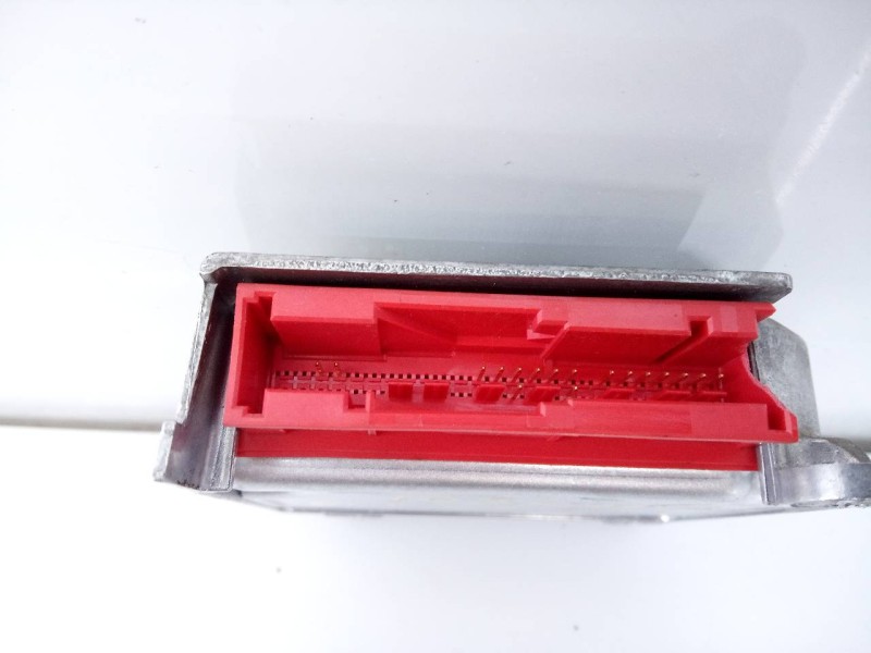Recambio de centralita airbag para ssangyong rodius xdi referencia OEM IAM 8625021031 5WY64004 E3-A3-35-2