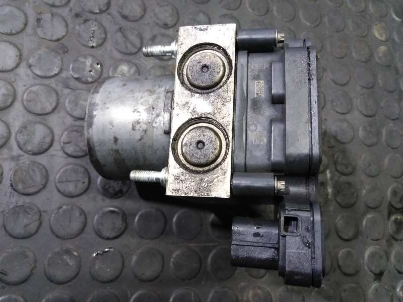 Recambio de abs para iveco daily ka caja cerrada gran espacio 35s... batalla 3950 referencia OEM IAM 0265243239 58014815699 P3-A