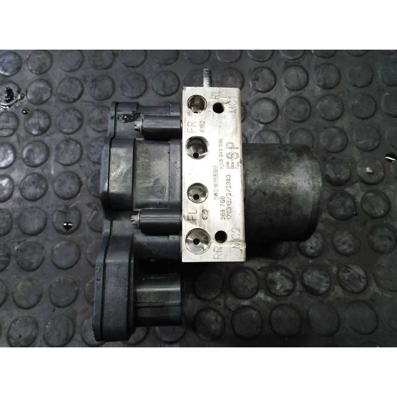 Recambio de abs para iveco daily ka caja cerrada gran espacio 35s... batalla 3950 referencia OEM IAM 0265243239 58014815699 P3-A