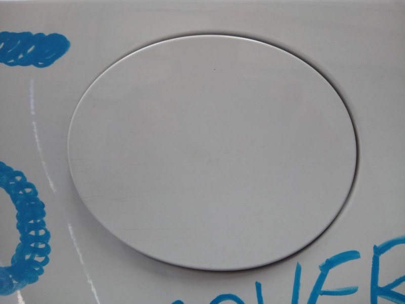 Recambio de tapa exterior combustible para land rover discovery sport se referencia OEM IAM   