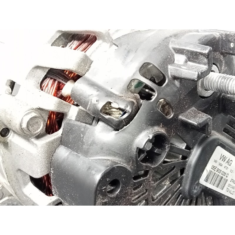 Recambio de alternador para volkswagen t-roc sport referencia OEM IAM 05E903026Q  P3-A4-7-4