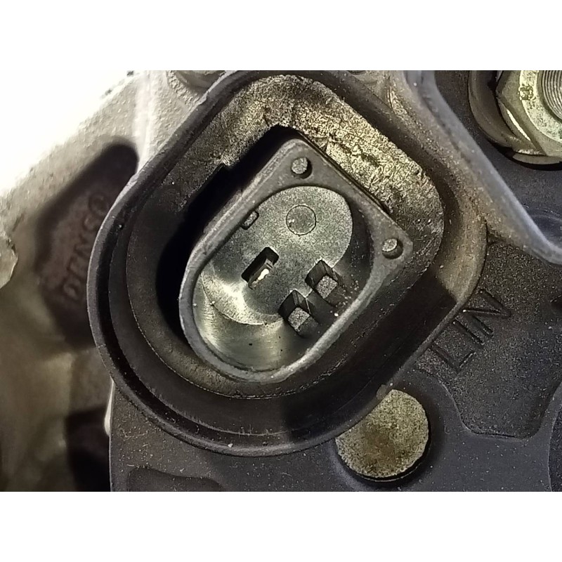 Recambio de alternador para alfa romeo giulietta (191) distinctive referencia OEM IAM 51884351 C75811915 P3-A5-28-2