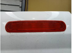 LUZ CENTRAL DE FRENO 