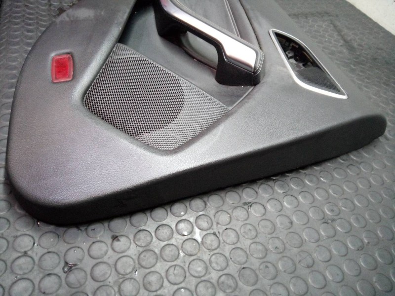 Recambio de guarnecido puerta trasera izquierda para mercedes-benz clase cla (w117) shooting brake cla 200 (117.943) referencia 