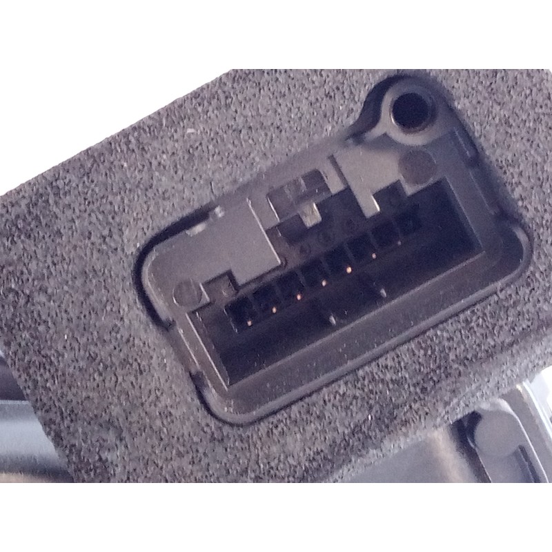 Recambio de cerradura puerta trasera derecha para volkswagen t-roc sport referencia OEM IAM A6L5TA839016L 45380180 E1-B6-44-1