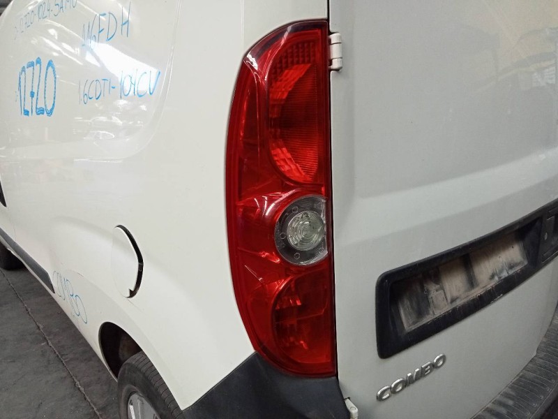 Recambio de piloto trasero izquierdo para opel combo d 1.6 16v cdti referencia OEM IAM   