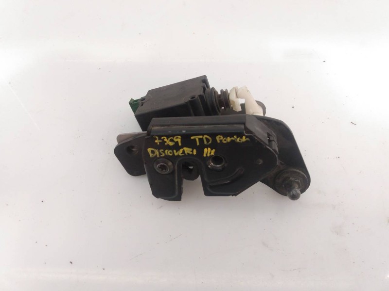 Recambio de cerradura maletero / porton para land rover discovery v6 td se referencia OEM IAM 51247016050  E1-B4-36-2