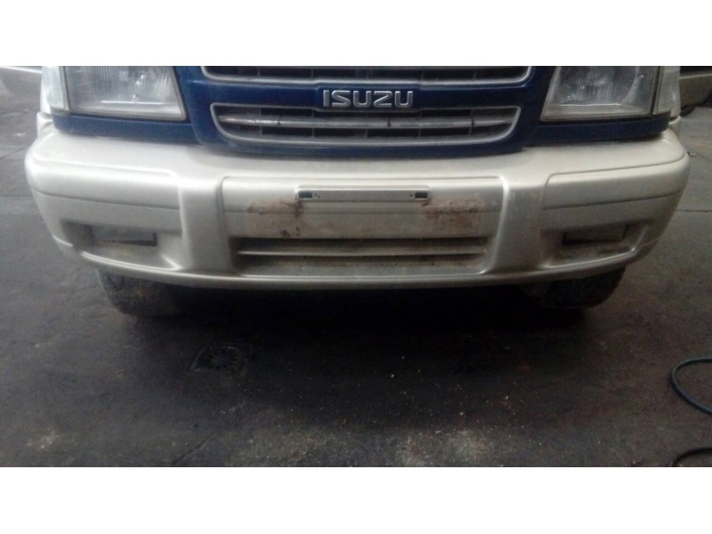 Recambio de paragolpes delantero para isuzu trooper 3.0 dti cat referencia OEM IAM   
