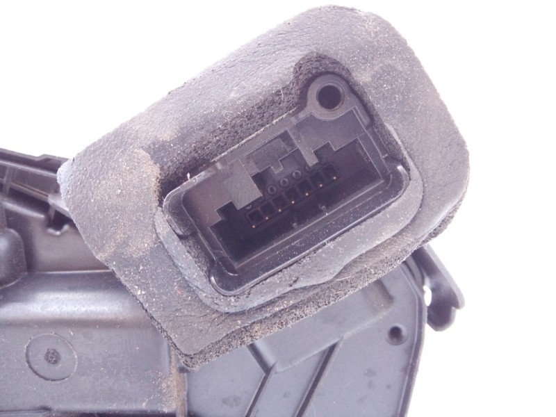 Recambio de cerradura puerta delantera derecha para volkswagen polo (6r1) sport by r-line referencia OEM IAM 5K11837016D  E1-A5-