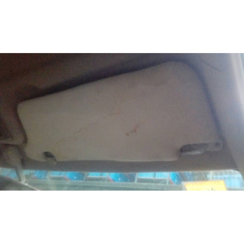 Recambio de parasol derecho para isuzu trooper 3.0 dti cat referencia OEM IAM   