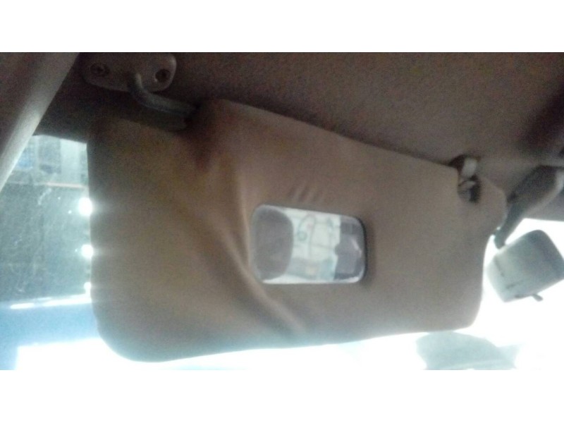 Recambio de parasol izquierdo para isuzu trooper 3.0 dti cat referencia OEM IAM   