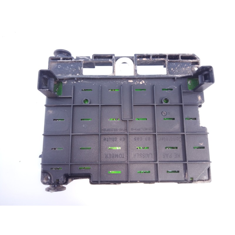 Recambio de caja reles / fusibles para peugeot 307 (s1) xs referencia OEM IAM 9646605280  E3-B2-44-3