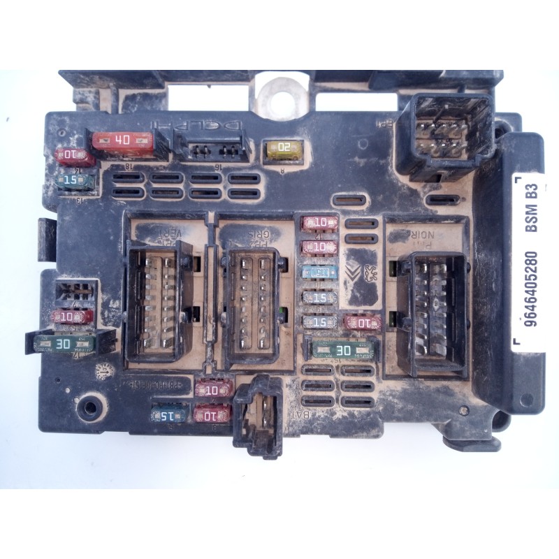 Recambio de caja reles / fusibles para peugeot 307 (s1) xs referencia OEM IAM 9646605280  E3-B2-44-3
