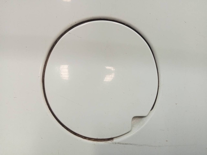 Recambio de tapa exterior combustible para opel combo d 1.6 16v cdti referencia OEM IAM   