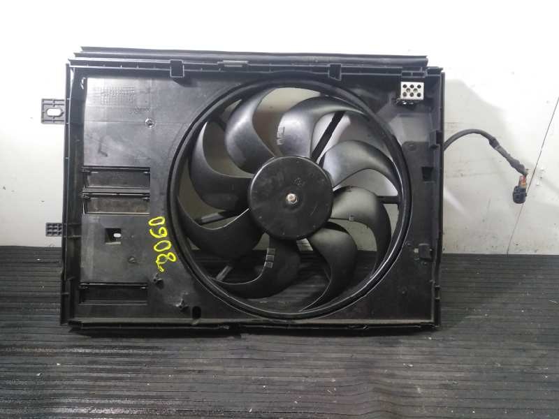 Recambio de electroventilador para peugeot 3008 gt line referencia OEM IAM 9606313880  P2-B7-4