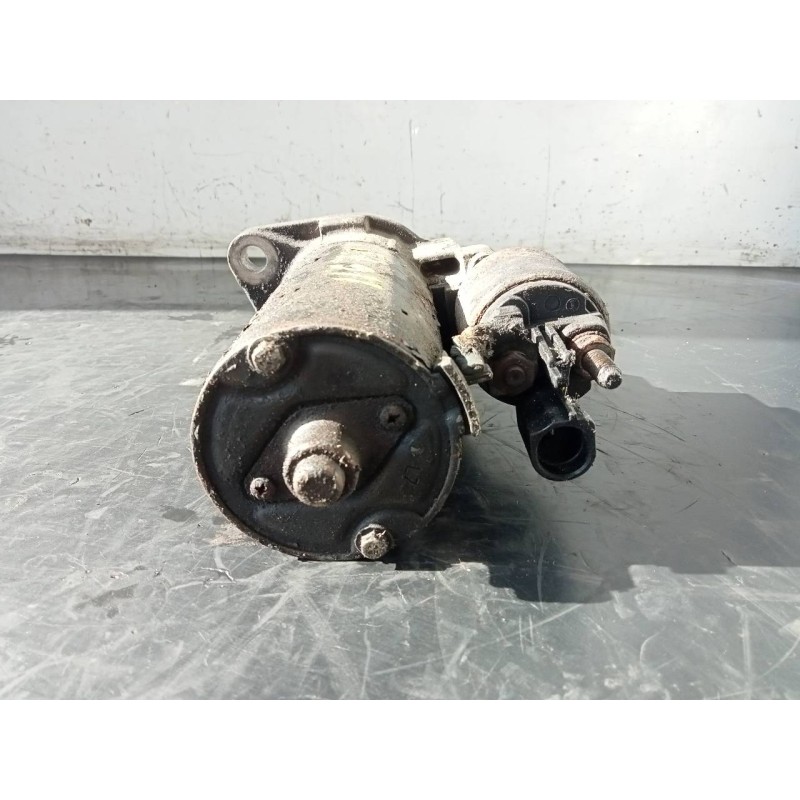 Recambio de motor arranque para volkswagen t5 transporter (7e) kasten-mittelhochdach referencia OEM IAM   P3-B7-18-3
