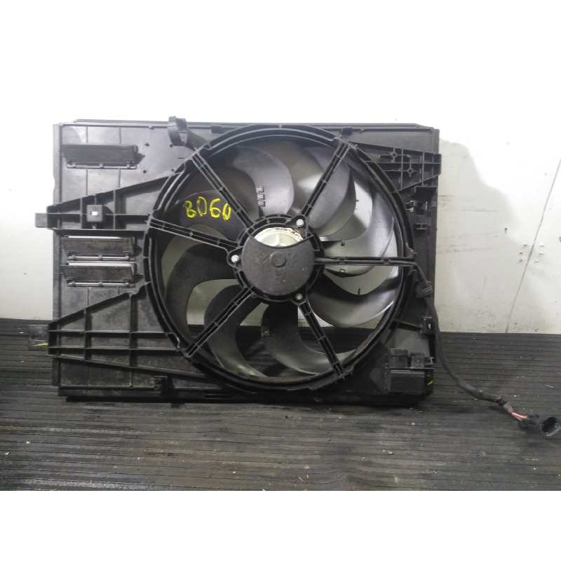 Recambio de electroventilador para peugeot 3008 gt line referencia OEM IAM 9606313880  P2-B7-4