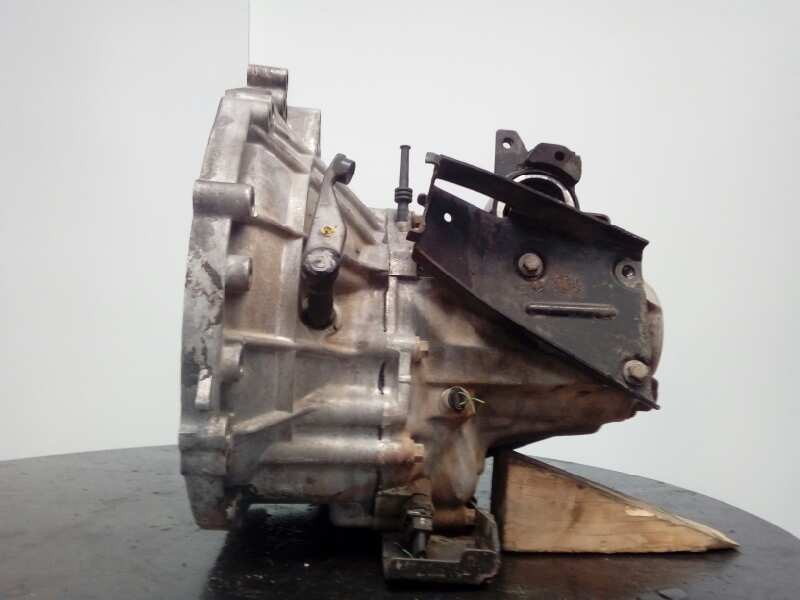 Recambio de caja cambios para land rover freelander se familiar referencia OEM IAM RG2  M1-B4-117