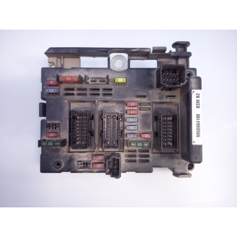 Recambio de caja reles / fusibles para peugeot 307 (s1) xr referencia OEM IAM 9650664180  E3-B2-44-3