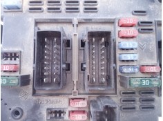 Recambio de caja reles / fusibles para peugeot 307 (s1) xr referencia OEM IAM 9650664180  E3-B2-44-3 2