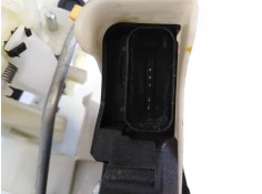 Recambio de cerradura puerta trasera izquierda para hyundai santa fe style 4wd limited referencia OEM IAM 81320S1020  E2-B5-15-2 2