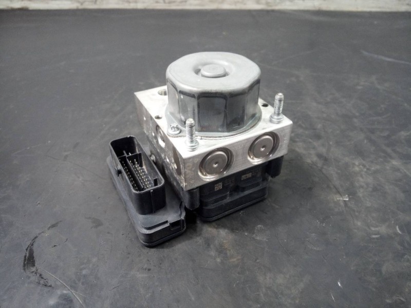 Recambio de abs para renault clio iv dynamique referencia OEM IAM 476608644R 269633 P3-B8-28-2