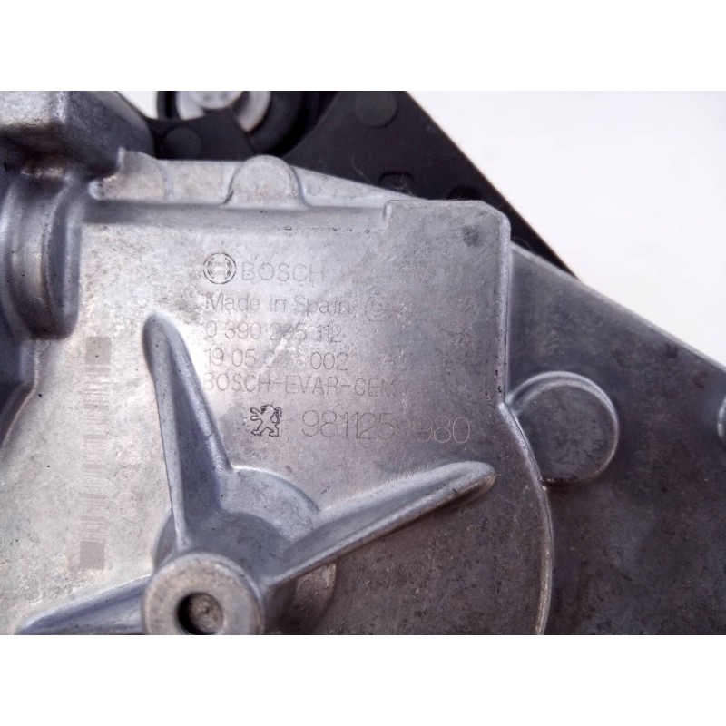 Recambio de motor limpia trasero para peugeot 3008 gt line referencia OEM IAM 9811259980 0390205112 E1-A4-43-2