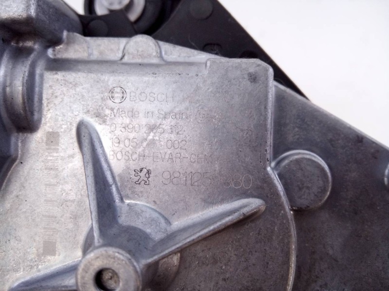 Recambio de motor limpia trasero para peugeot 3008 gt line referencia OEM IAM 9811259980 0390205112 E1-A4-43-2