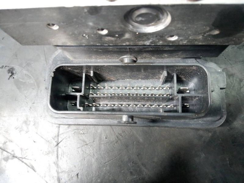 Recambio de abs para renault clio iv dynamique referencia OEM IAM 476608644R 269633 P3-B8-28-2