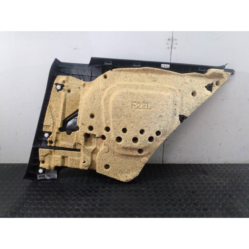 Recambio de guarnecido puerta trasera izquierda para bmw serie 2 coupe (f22) 220d m sport referencia OEM IAM   P2-A3-28