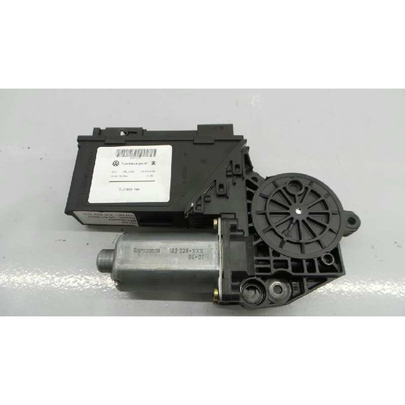 Recambio de motor elevalunas trasero derecho para volkswagen touareg (7l6) tdi r5 +motion referencia OEM IAM 7L0959794  E2-B6-7-