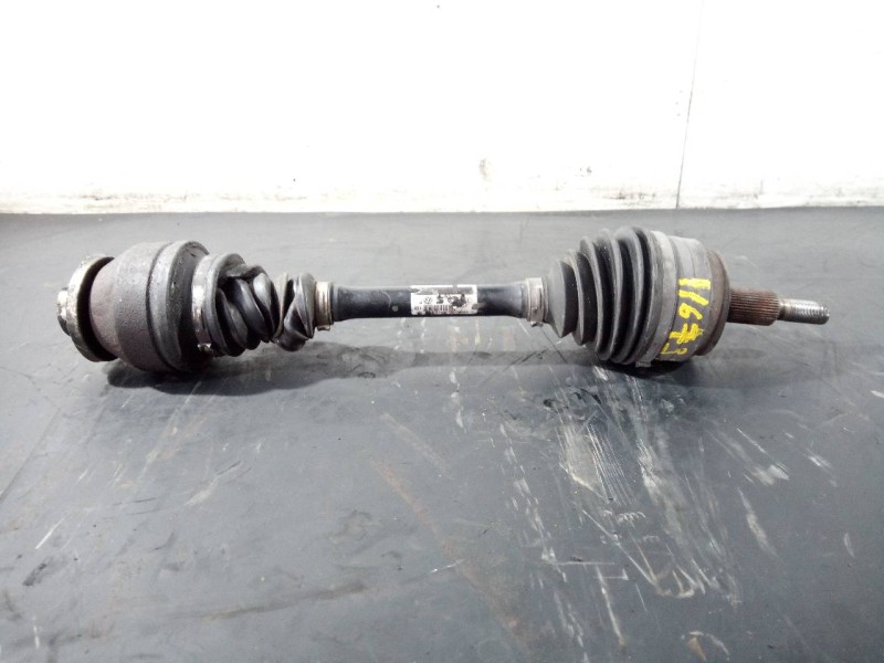 Recambio de transmision delantera izquierda para volkswagen t5 transporter (7e) kasten-mittelhochdach referencia OEM IAM 7H04072