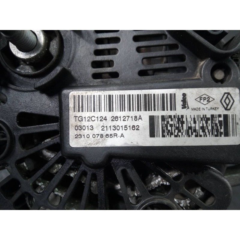 Recambio de alternador para renault clio iv dynamique referencia OEM IAM 231007865RA 030132113015162 P3-B5-28-2