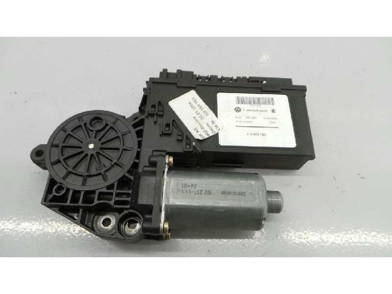 Recambio de motor elevalunas trasero izquierdo para volkswagen touareg (7l6) tdi r5 +motion referencia OEM IAM 7L0959795  E2-B6-