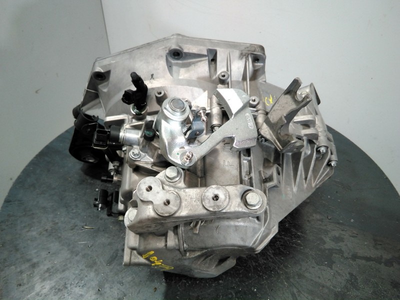 Recambio de caja cambios para opel insignia berlina cosmo referencia OEM IAM F40  M1-A3-85